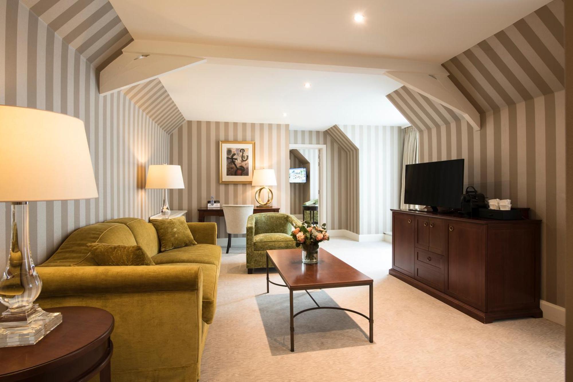 Garden Suite,1275301204:JPEG