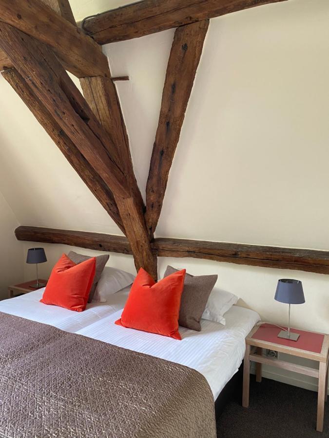 Superior Tweepersoonskamer met 1 of 2 Bedden - Uitzicht op de Gracht