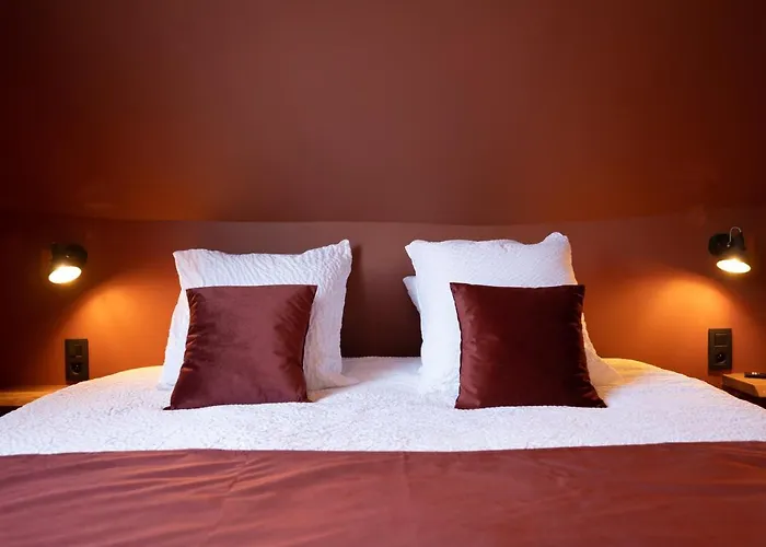 Hotel pres du College: Guest House La Civière d'or