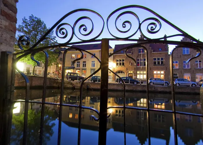 Hôtel-boutique: Canalview Hotel Ter Reien